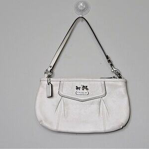 Coach mini bag/wristlet white color vintage